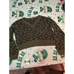 Fashion Nova Womens Olive Green Leopard Print V-Neck Cropped Sweater Size Medium